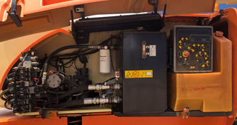 Plataforma Elevatória (PEMT / PTA) JLG 800AJ