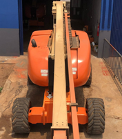 Plataforma Elevatória (PEMT / PTA) JLG 800AJ