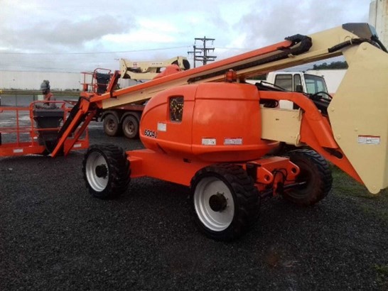 Plataforma Elevatória (PEMT / PTA) JLG 600AJ